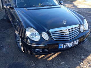 Mercedes E-Class foto 6