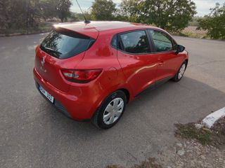 Renault Clio foto 7