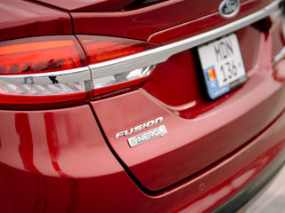 Ford Fusion фото 3