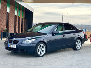 BMW 5 Series foto 6