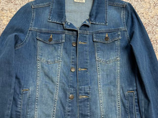 Весенняя джинсовая куртка на мальчика 11-12 лет 99 лей foto 1
