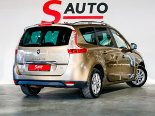 Renault Grand Scenic foto 3