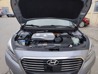 Hyundai Sonata foto 6