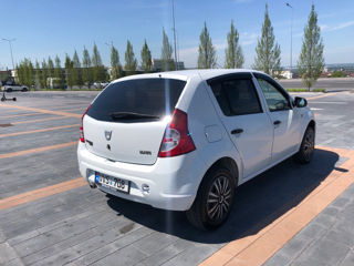 Dacia Sandero foto 3