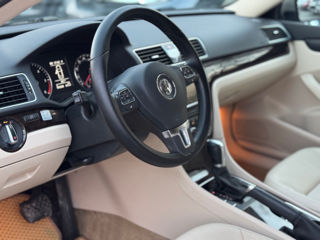 Volkswagen Passat foto 9