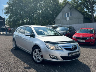 Opel Astra foto 2