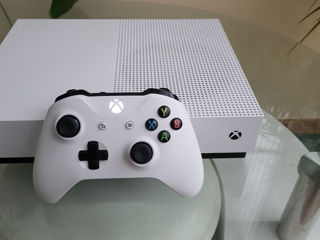 Xbox One S 1T foto 2