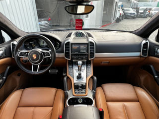 Porsche Cayenne foto 10