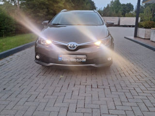 Toyota Auris foto 3