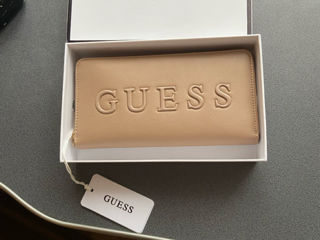 новая итальянская фирменная сумк и кошелек"Guess" foto 7