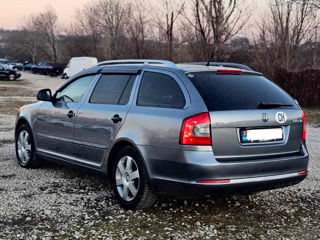 Skoda Octavia foto 4