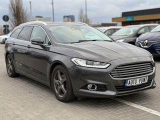 Ford Mondeo foto 2