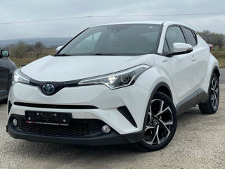 Toyota C-HR foto 3