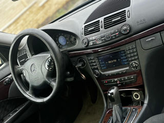 Mercedes E-Class foto 7