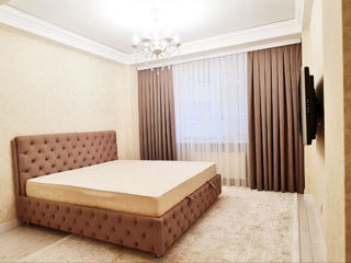 Apartament cu 2 camere, 84 m², Buiucani, Chișinău foto 3