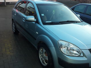 KIA Rio foto 3