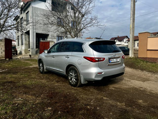 Infiniti QX60 foto 3