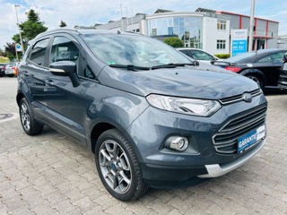 Ford EcoSport foto 1