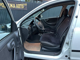 Opel Corsa foto 5