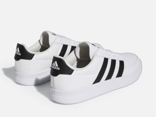 Кроссовки "Adidas"