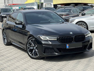 BMW 5 Series foto 4