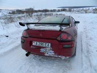 Mitsubishi Eclipse foto 3