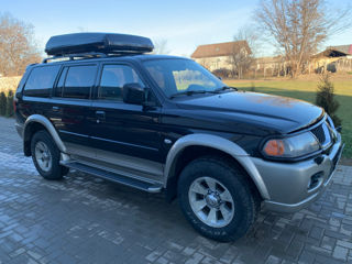 Mitsubishi Pajero Sport foto 8