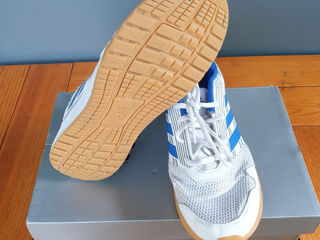 Vind incalțaminte sport Adidas marimea 39 ,5 stare foarte buna . foto 3