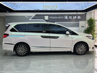Honda Elysion foto 6