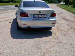 BMW 5 Series фото 2