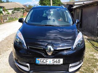 Renault Grand Scenic foto 4