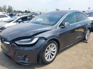 Tesla Model X foto 3