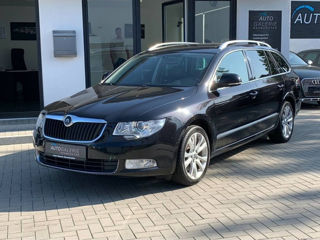 Skoda Superb foto 3