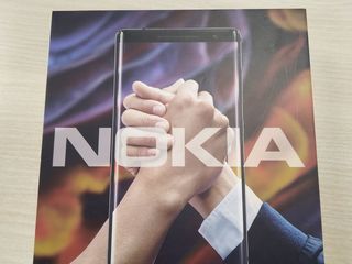 Nokia 8 Sirocco,2K P-OLED,6/128 Гб, front/back Gorilla Glass 5,NFC,Android 10, NEW. foto 1