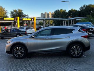 Infiniti QX30 foto 3