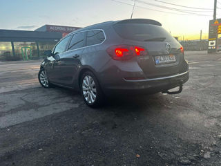 Opel Astra foto 3