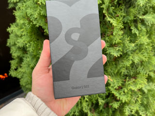 Samsung S22 new!