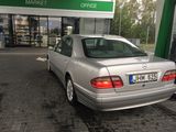 Mercedes E Class foto 1