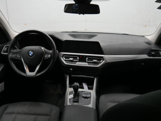 BMW 3 Series foto 8