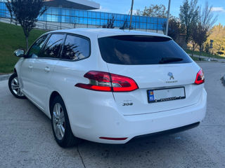 Peugeot 308 foto 4