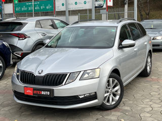 Skoda Octavia foto 1