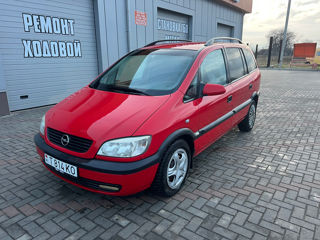 Opel Zafira foto 5