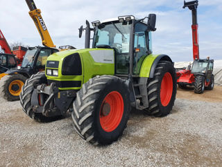 Claas Ares foto 1