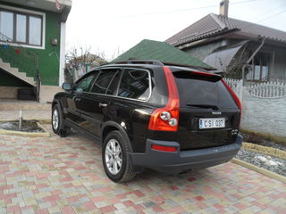 Volvo XC90 foto 3