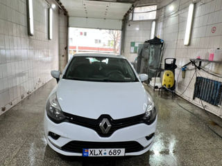 Renault Clio foto 3