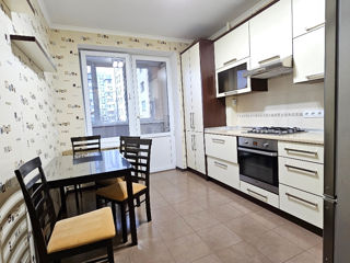 Apartament cu 1 cameră, 50 m², Buiucani, Chișinău foto 6