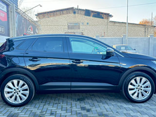 Opel Grandland X foto 3