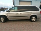 Chrysler Grand Voyager foto 1