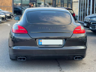 Porsche Panamera foto 6