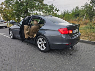 BMW 3 Series foto 5